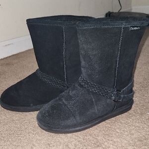 Bearpaw Women's Black Suede Boots